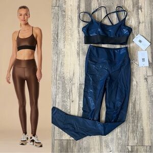 Noli Yoga Jolie Liquid Jolie Sports Bra and Liquid Legging in Navy